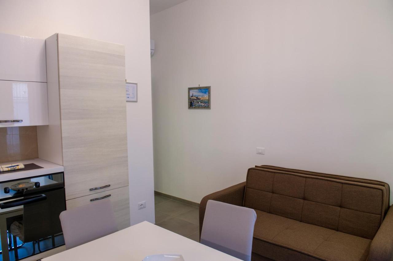 Joyce Luxury Suite โมโนโปลี ภายนอก รูปภาพ